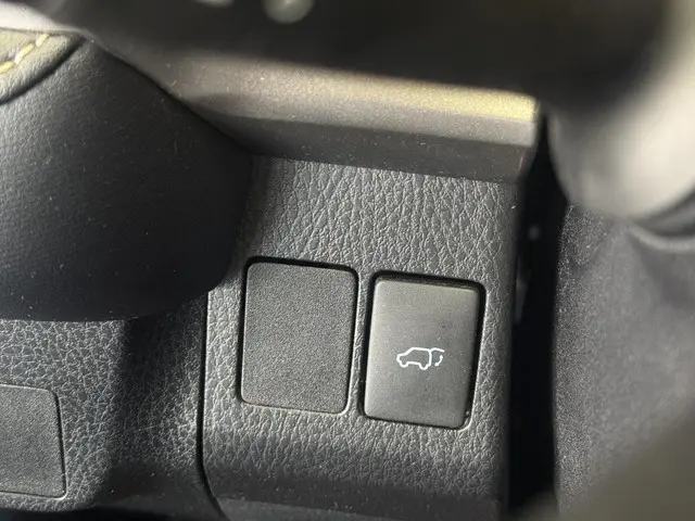 Toyota RAV4 2.5 Hybrid Energy Plus 2019 Hybride Benzine 39