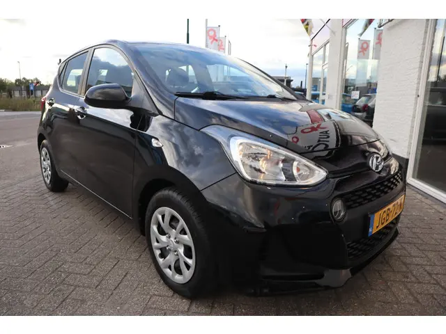Hyundai i10 1.0i COMFORT-PACK 2020 Benzine 23