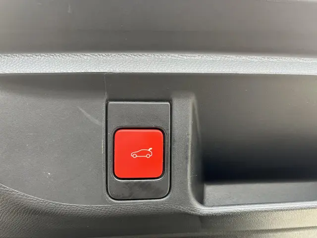 DS DS 4 E-Tense La Première 2022 Hybride Benzine 35