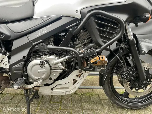 Suzuki DL 650 V-Strom ABS 2014 Benzine 5