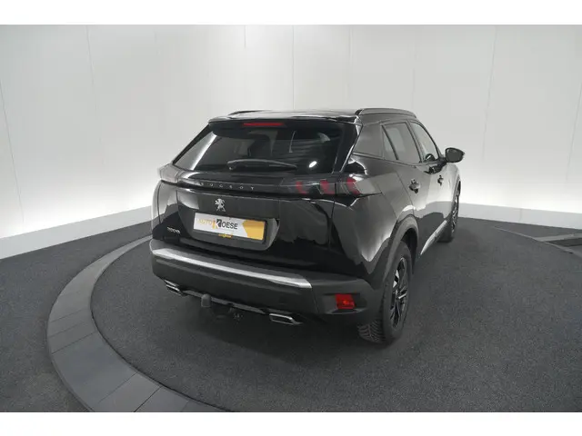 Peugeot 2008 PureTech 130 EAT8 Allure 2021 Benzine 62