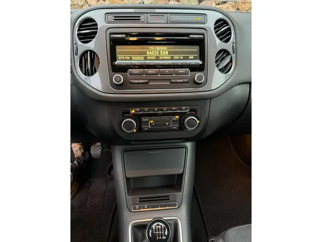 Volkswagen Tiguan 1.4 TSI Sport&Style 2015 Benzine 14