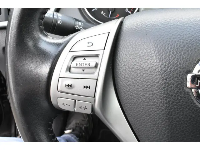 Nissan QASHQAI 1.2 Tekna 2017 Benzine 25