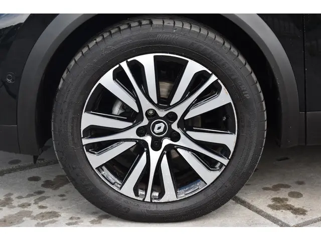 Renault Captur Tce 160 Mild Hybrid Iconic 2022 Benzine 4