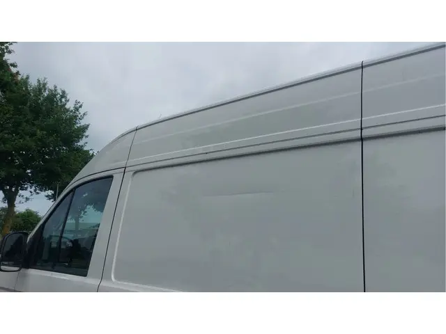 Volkswagen Crafter 35 2.0 TDI L4H3 Highline 2021 Diesel 17