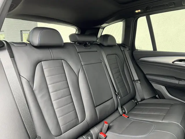 BMW iX3 High Executive Edition 80 kWh 2025 Elektrisch 5