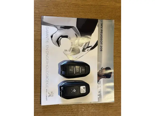 Peugeot 208 1.2 PureTech Blue Lease Allure 2020 Benzine 14