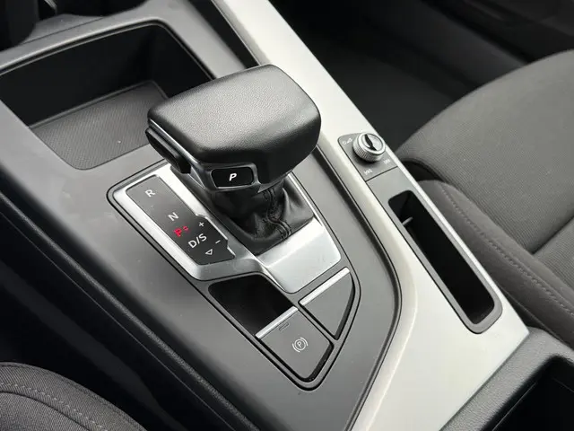 Audi A4 Avant 40 TFSI Advanced Edition 2022 Benzine 25