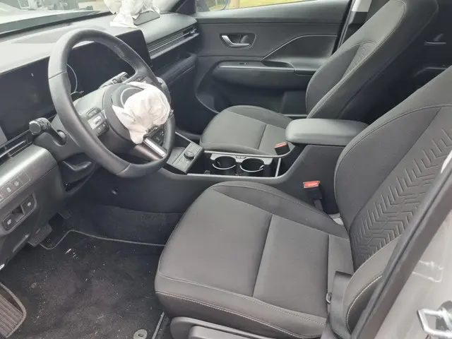 Hyundai Kona 1.6 GDI HEV Comf. S. 2025 Hybride Benzine 11