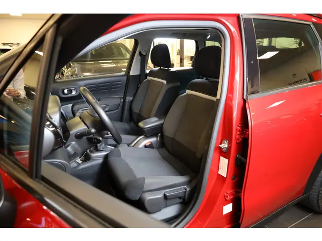 Citroën C3 Aircross 1.2 PureTech S&S Shine 2020 Benzine 30