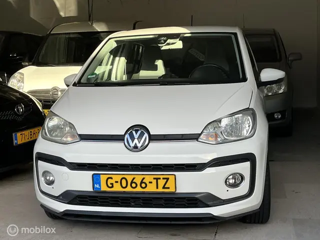 Volkswagen up! 1.0 BMT high up! 2018 Benzine 6