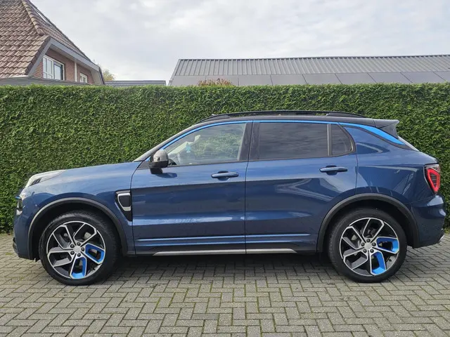 Lynk & Co 01 /1.5 Hybrid/ 262 PK/2022 2022 Hybride Benzine 4