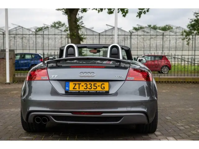 Audi TT 1.8 TFSI Pro Line S cabrio 2012 Benzine 15