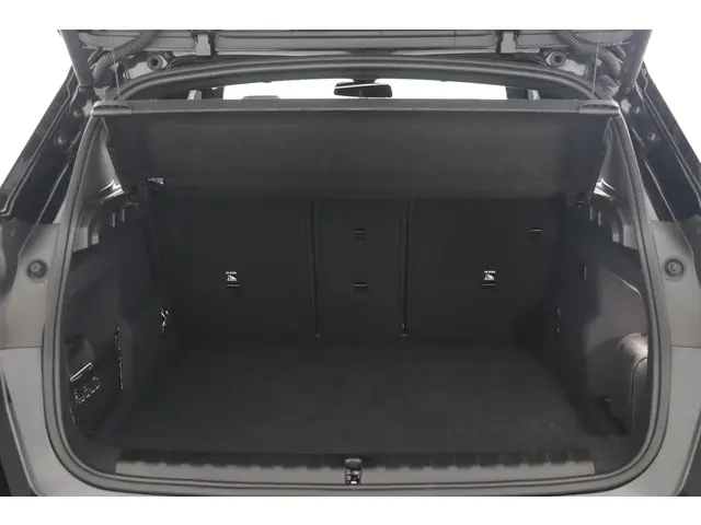 BMW iX1 xDrive30 Launch Edition 67 kWh 2023 Elektrisch 19