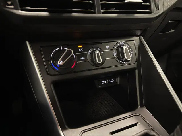 Volkswagen Polo 1.0 TSI Life 2022 Benzine 11