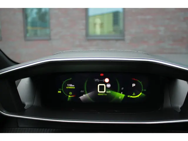 Peugeot 208 1.2 PureTech GT-Line 2020 Benzine 17