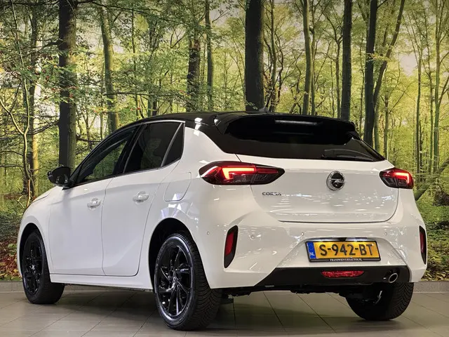 Opel Corsa 1.2 GS Line 2022 Benzine 6