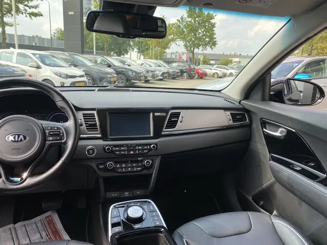 Kia e-Niro ExecutiveLine 64kWh 2019 Elektrisch 10