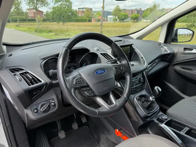 Ford C-MAX 1.0 Titanium | Clima | Navi | Keyless | 2016 Benzine 8