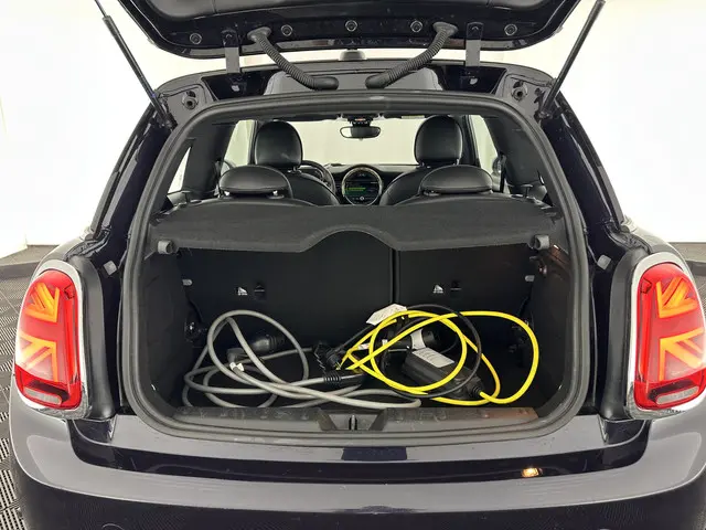MINI Electric Mini Yours 33 kWh [ 3-Fase ] 2020 Elektrisch 10