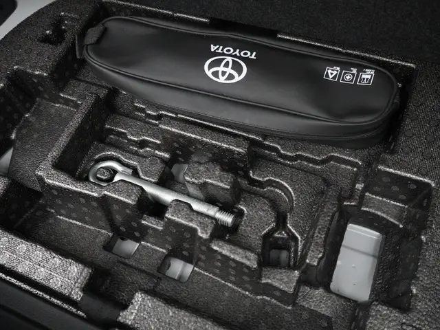 Toyota Corolla 1.8 Hybrid GR-Sport 2021 Hybride Benzine 24