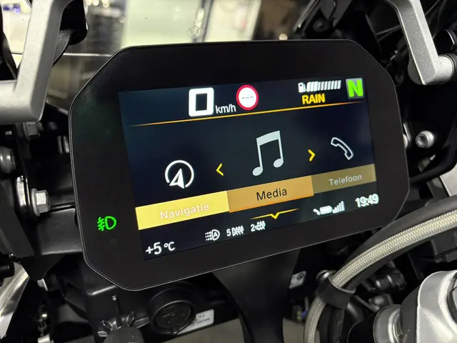 BMW R 1250 GS Adventure All-Road 2024 Benzine 9