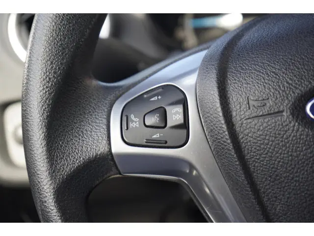 Ford Fiesta 1.0 Style | AIRCO | NAVIGATIE 2013 Benzine 12