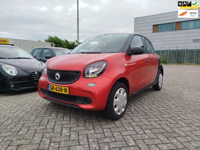 Smart Forfour 1.0 Pure/CRUISCONTROL/NAP 2015 Benzine