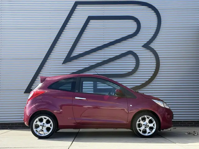 Ford Ka 1.2 Titanium X start/stop 2013 Benzine 6