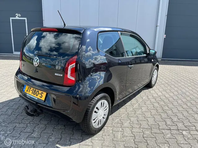 Volkswagen up! 1.0 take up! BlueMotion 2016 Benzine 7