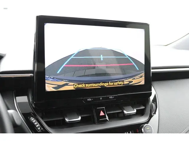 Toyota Corolla TS Hybrid 140 2024 Hybride Benzine 7