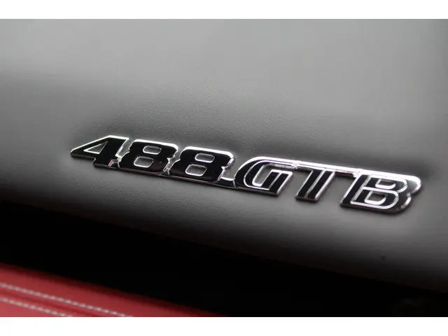 Ferrari 488 3.9 GTB HELE 2018 Benzine 21