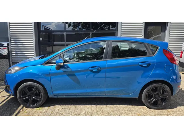 Ford Fiesta 1.0 EcoBoost Titanium 2013 Benzine 4