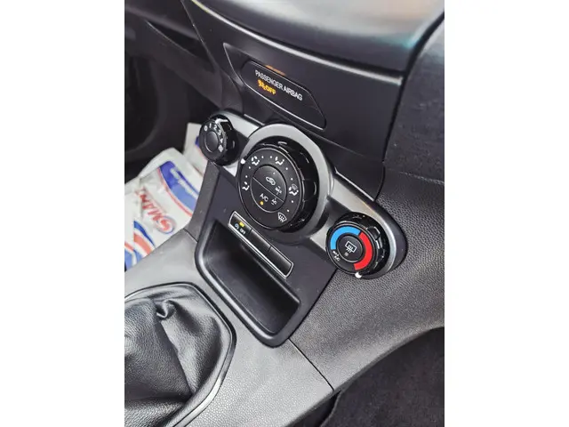 Ford Fiesta 1.0 Style 2016 Benzine 17