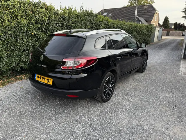 Renault Mégane Estate 1.2 TCe Bose 2013 Benzine 3