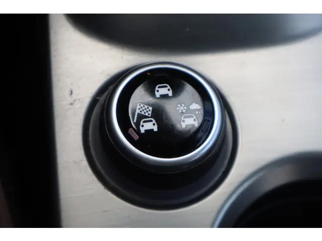 Fiat 500X 1.4 Turbo MultiAir Lounge 2016 Benzine 31