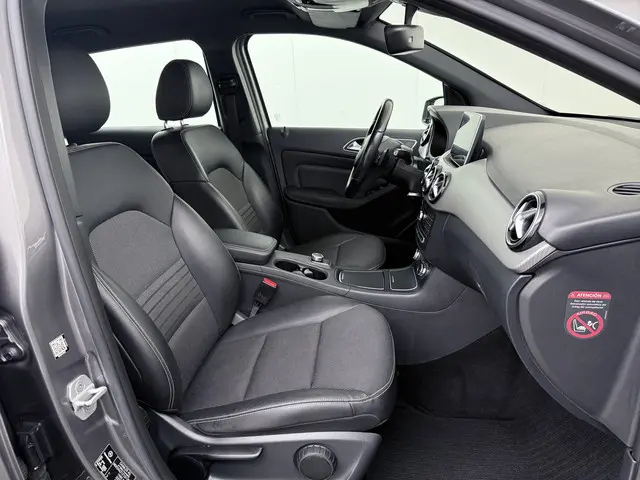 Mercedes-Benz B-Klasse 180 CDI Urban 2015 Diesel 34