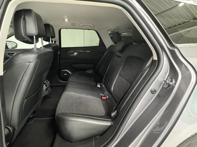 Renault Talisman Estate 1.6 TCe Intens 2018 Benzine 8