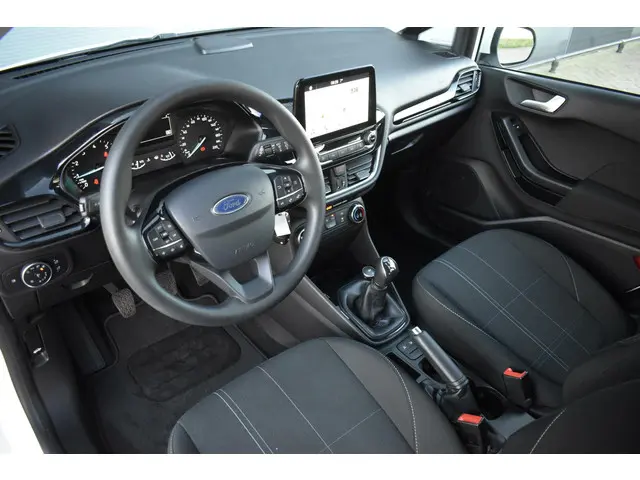 Ford Fiesta 1.1 Trend |NAVI|CARPLAY|CRUISE|PDC 2018 Benzine 28