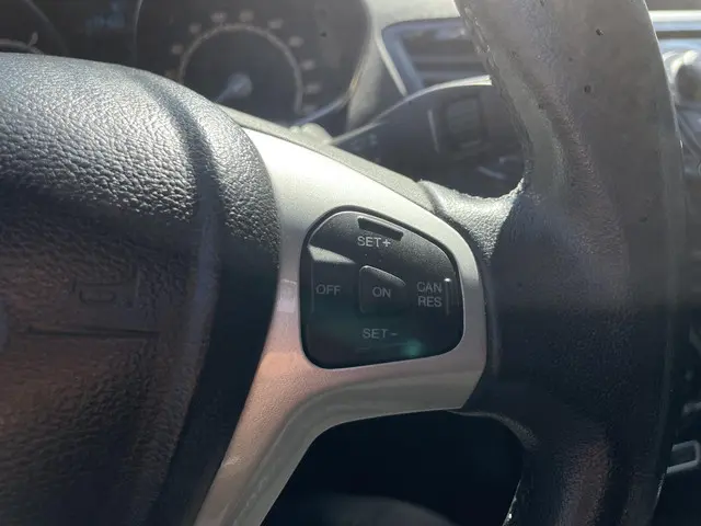 Ford Fiesta 1.0 EcoBoost Titanium 2013 Benzine 13