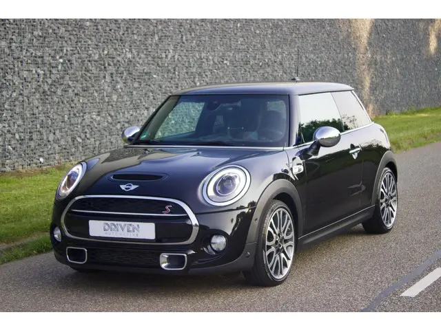 MINI Cooper S Mini 2.0 2018 Benzine