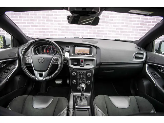 Volvo V40 1.5 T3 Polar+ Sport 2019 Benzine 5