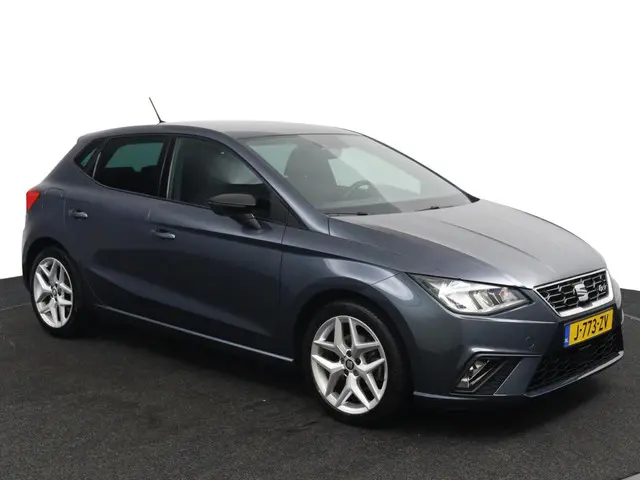 SEAT Ibiza 1.0 TSI FR Business Intense 2020 Benzine 12