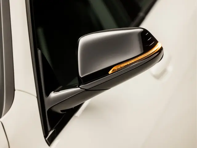 BMW 2 Serie Gran Coupé 218i Sport 2021 Benzine 32