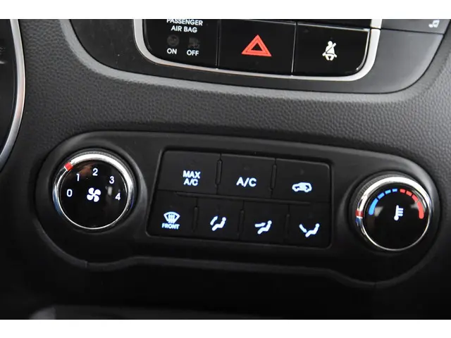 Hyundai ix35 1.6i GDI Active *Airco*Leer* 2012 Benzine 18