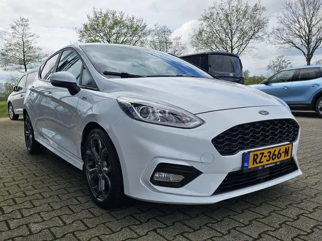 Ford Fiesta 1.0 EcoBoost ST-Line 2018 Benzine 6
