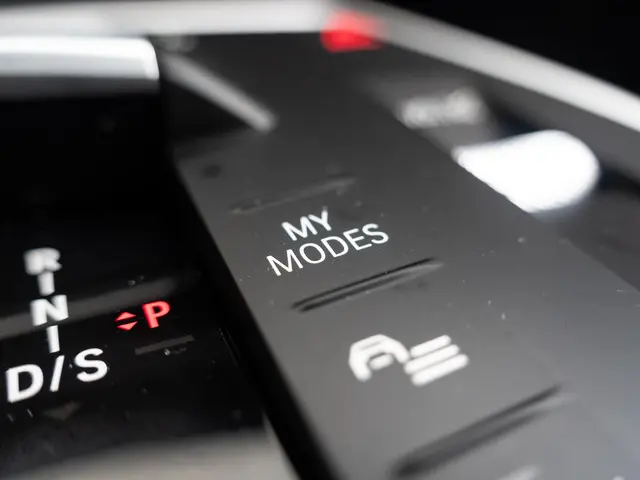 BMW X1 sDrive18i 2025 Benzine 32