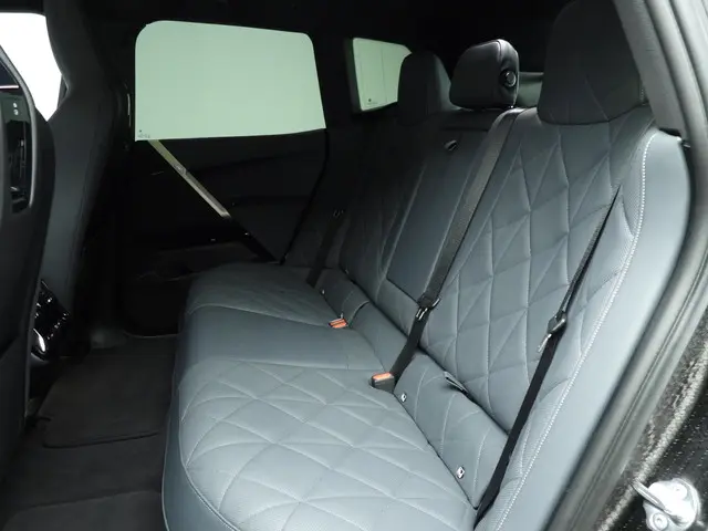 BMW iX M60 2023 Elektrisch 8