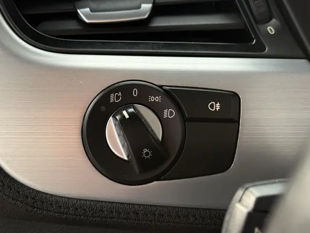 BMW Z4 Roadster sDrive18i Executive 2014 Benzine 21