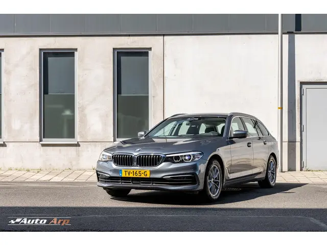 BMW 5 Serie Touring 520d xDrive Executive 2018 Diesel 10